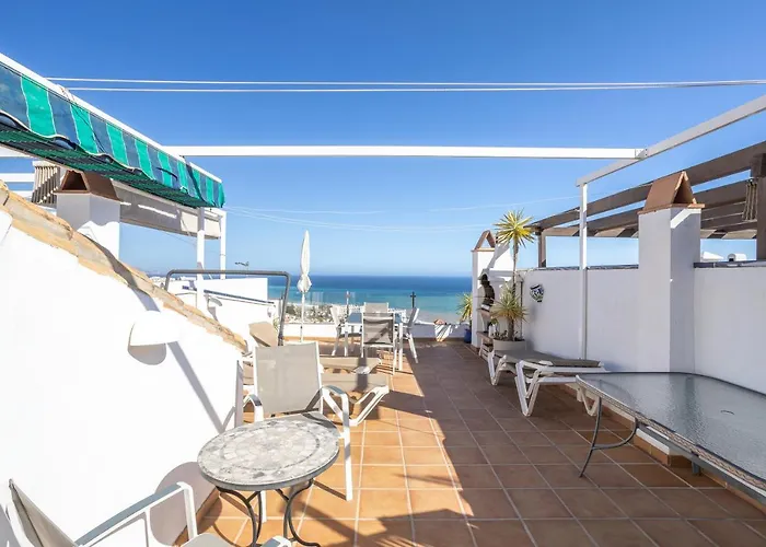 Plaza Cadiz 11 Sea Views نيرخا